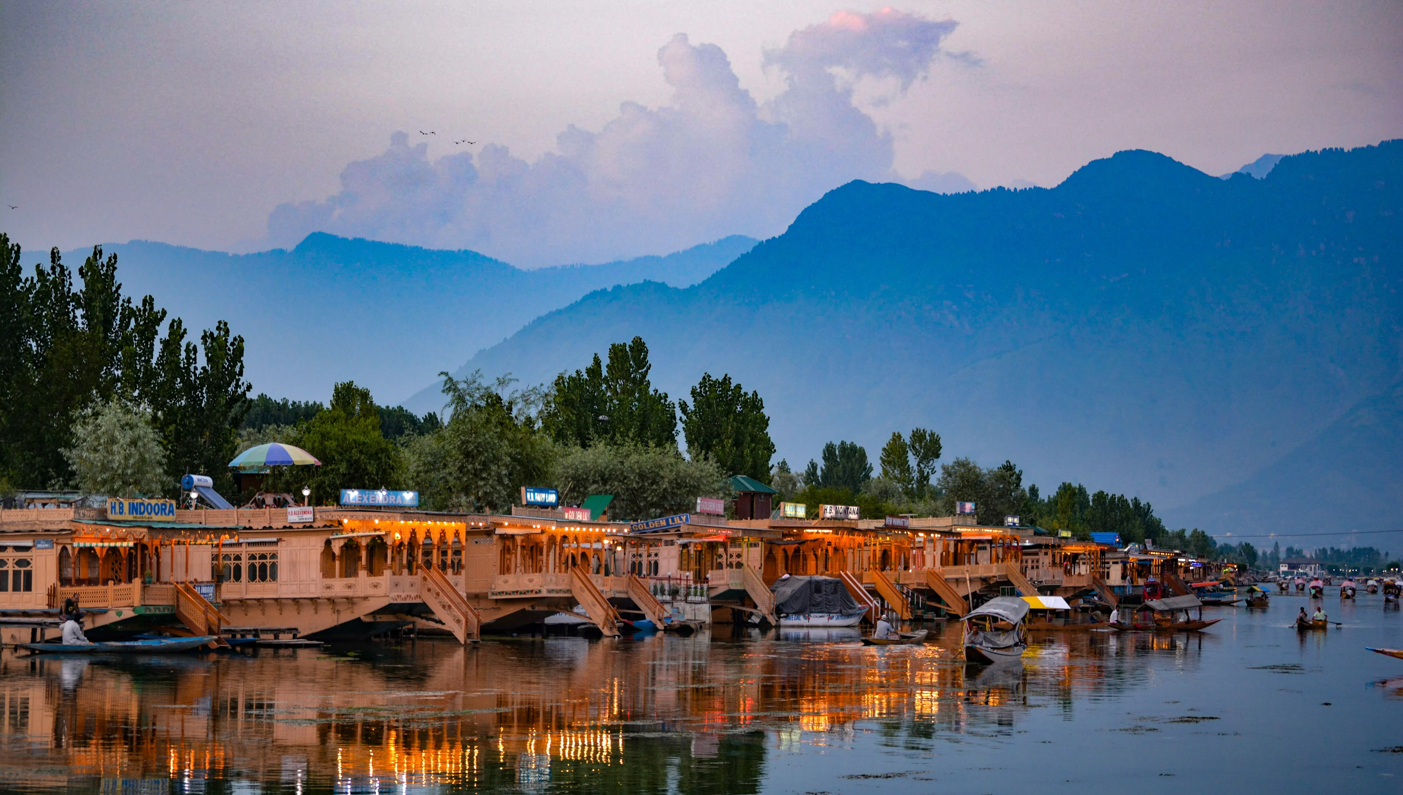 Kashmir Tour Packages