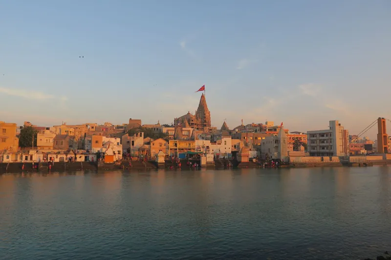 3 Nights 4 Days Dwarka & Somnath Tour Package